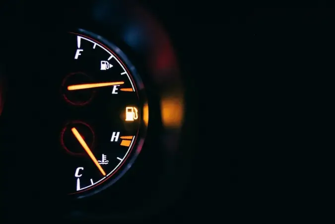 Fuel gauge dashboard warning light cluster