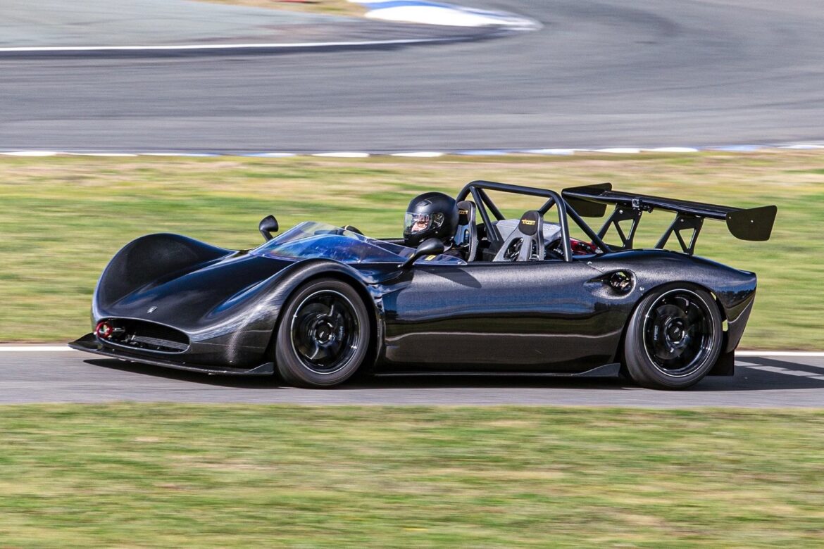 Le Mans Coupes Spartan